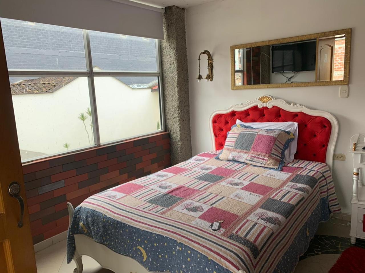 Hotel Alcatraz Yarumal Room photo